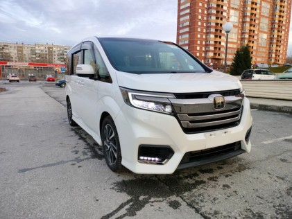 Honda Stepwgn Spada Cool Spirit Honda Sensing 7 seater 2020