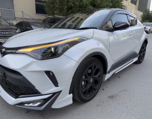 TOYOTA C-HR 1.2 G-T Mode-Nero Safety Plus III 2023