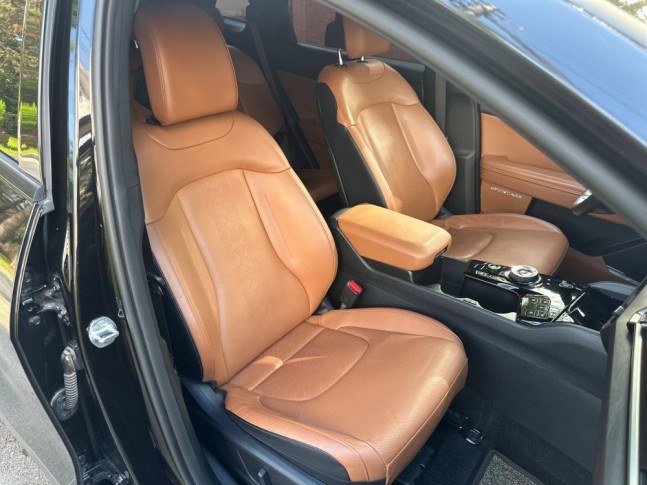 KIA Sportase 1.6 T-GDI AT Hybrid Signature Gravity 2021