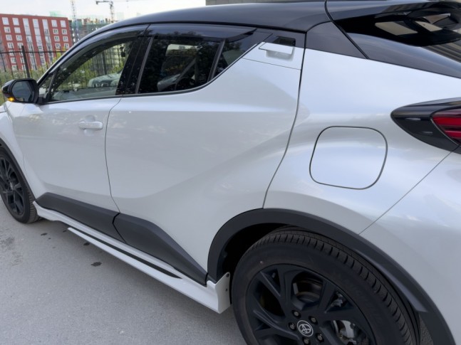 TOYOTA C-HR 1.2 G-T Mode-Nero Safety Plus III 2023