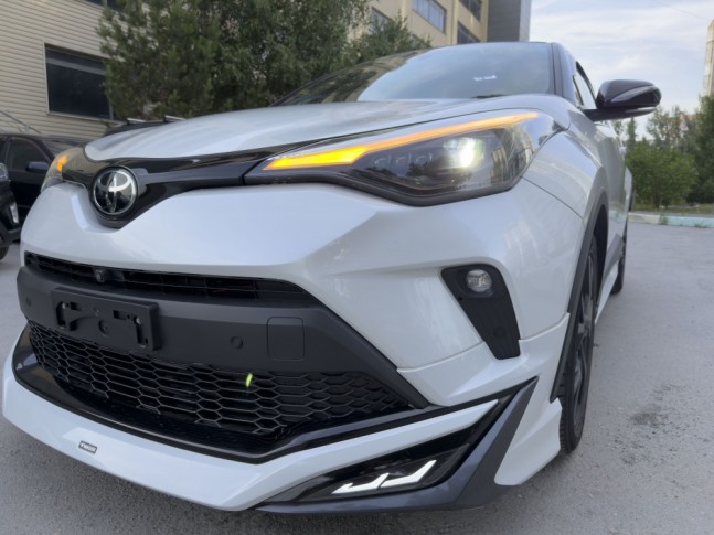 TOYOTA C-HR 1.2 G-T Mode-Nero Safety Plus III 2023