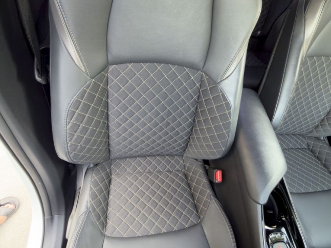 TOYOTA C-HR 1.2 G-T Mode-Nero Safety Plus III 2023