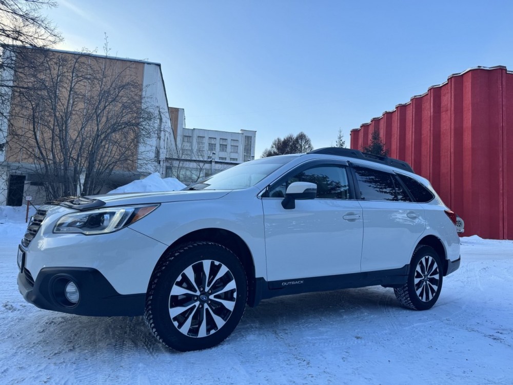 Subaru Outback Limited 2015